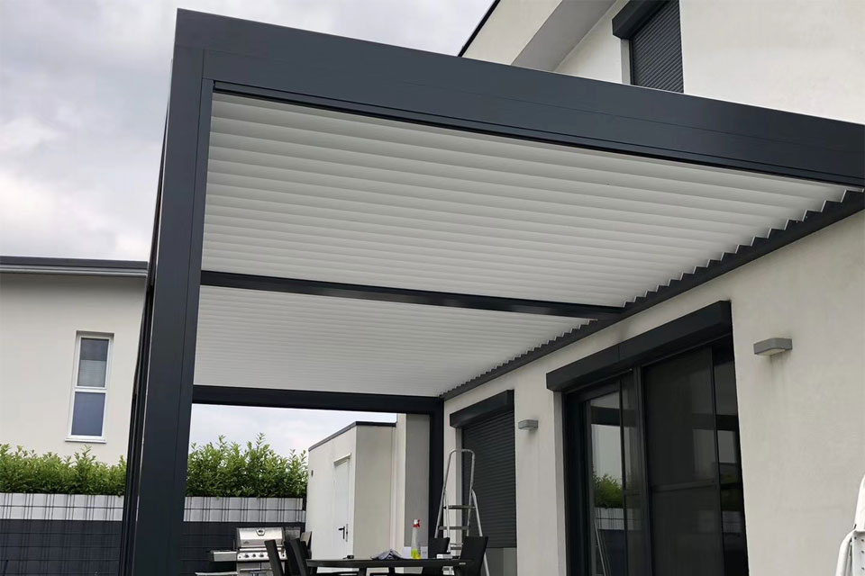 Anthracite Grey Aluminum Pergola