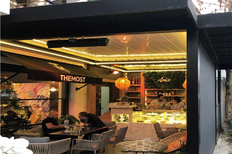 Cafe Aluminum Pergola