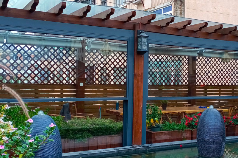 Electric Lift Windows for Commercial