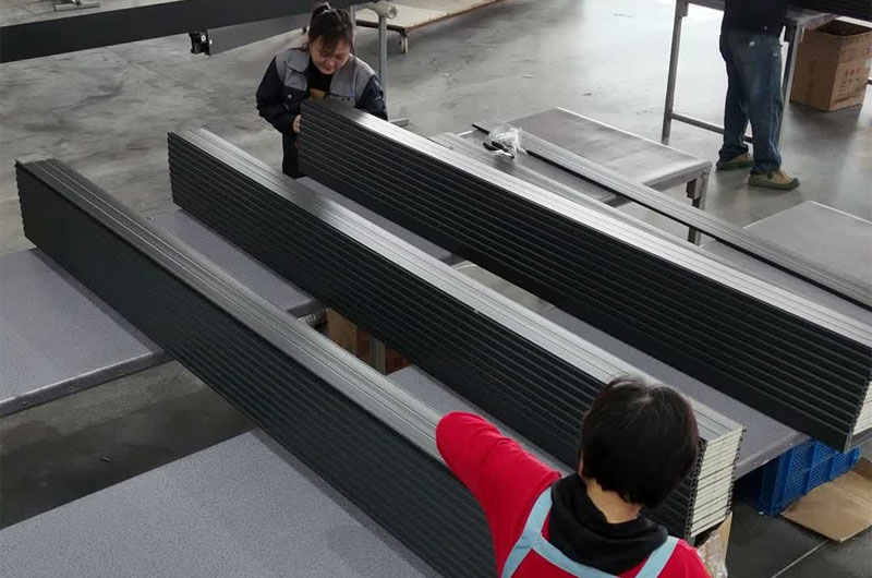 Aluminum Pergola Manufacturer